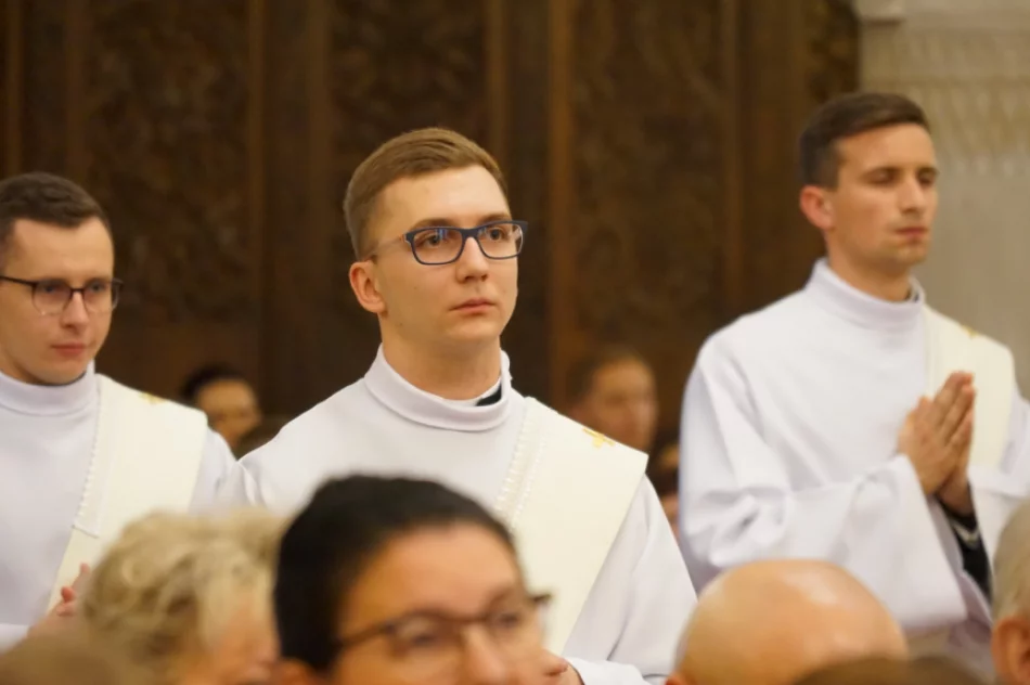 „Chrystus i Kościół pokładają w was nadzieję” - 20 diakonów przyjęło święcenia kapłańskie - zdjęcie 7