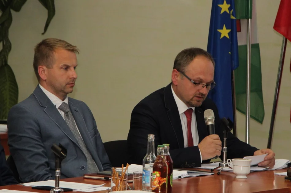 INFORMACJA O VI SESJI RADY GMINY LIMANOWA - zdjęcie 6