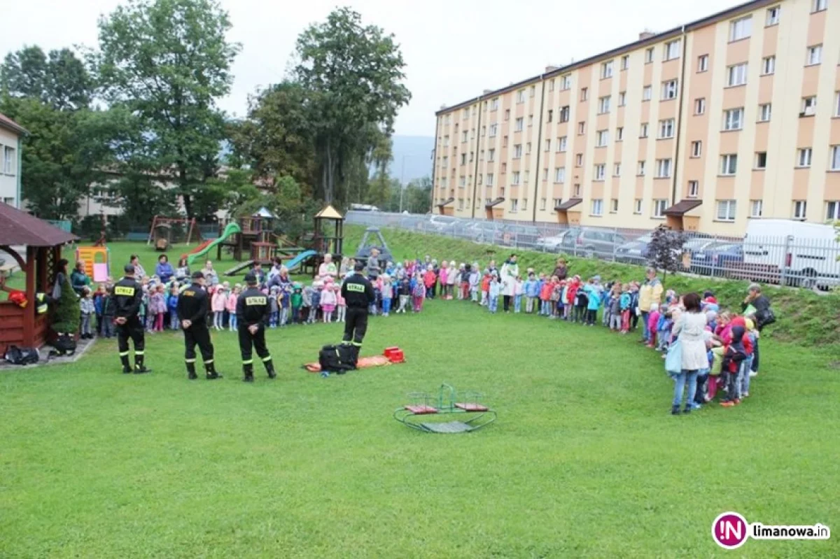 200 osób w próbnej ewakuacji przedszkola