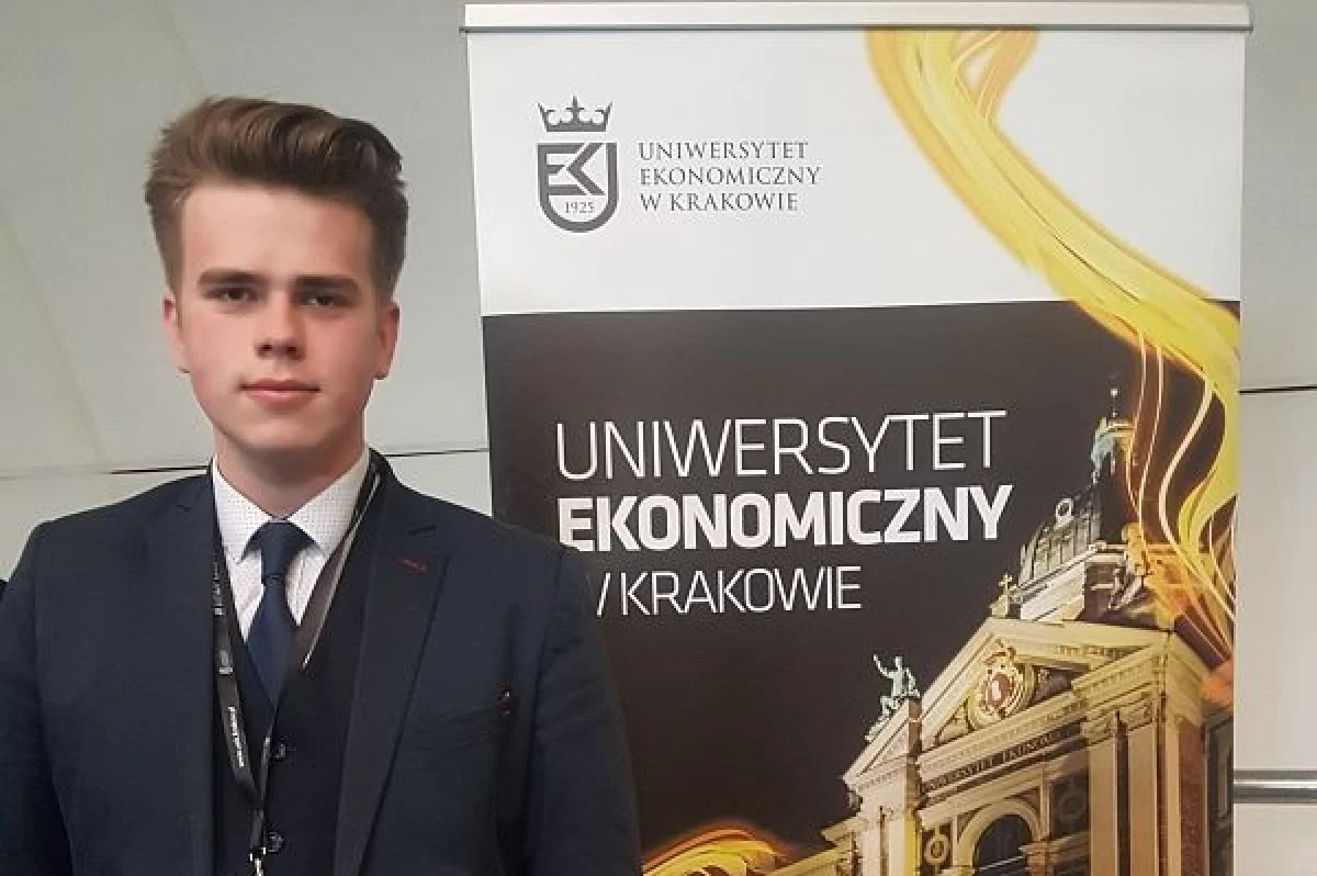 Jakub Marek finalistą Olimpiady Wiedzy Ekonomicznej