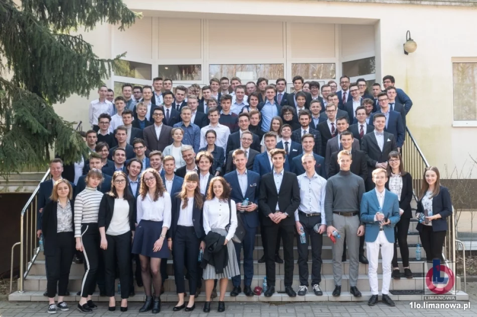 Jakub Marek finalistą Olimpiady Wiedzy Ekonomicznej - zdjęcie 3