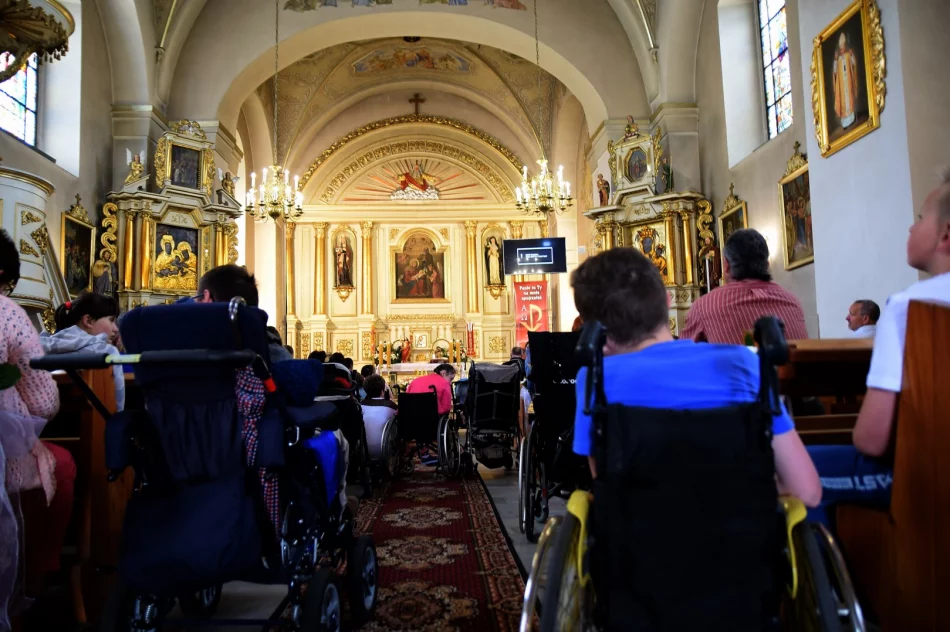 A wszystko zaczęło się od rehabilitacji dzieci na… pożyczonym materacu - zdjęcie 3