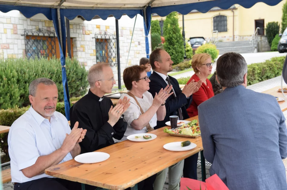 A wszystko zaczęło się od rehabilitacji dzieci na… pożyczonym materacu - zdjęcie 5