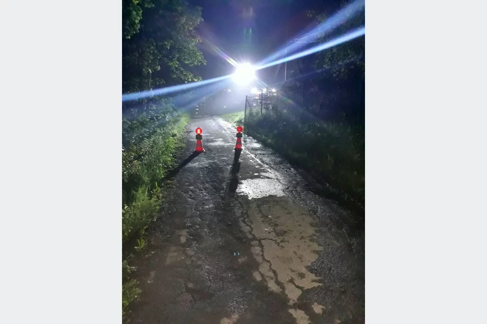 Pijany 41-latek wieziony na masce wpadł pod koła samochodu - zdjęcie 2