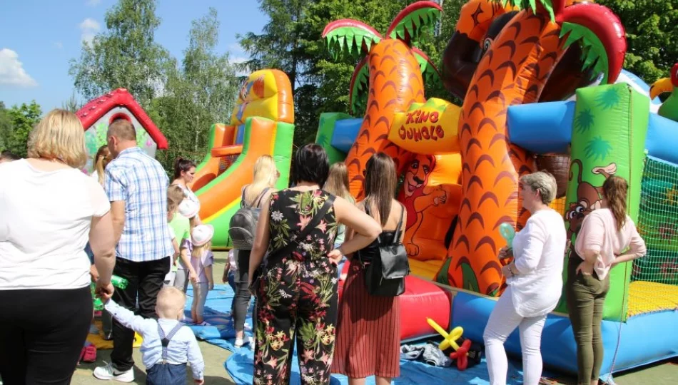 Rodzinna zabawa na Dzień Dziecka - zdjęcie 1