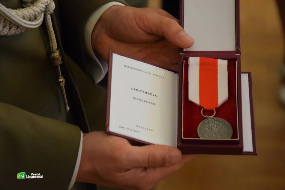Odznaczenia dla rodziców za służbę wojskową synów - zdjęcie 11