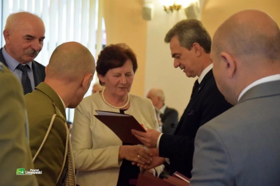 Odznaczenia dla rodziców za służbę wojskową synów - zdjęcie 12