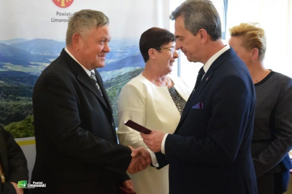 Odznaczenia dla rodziców za służbę wojskową synów - zdjęcie 13