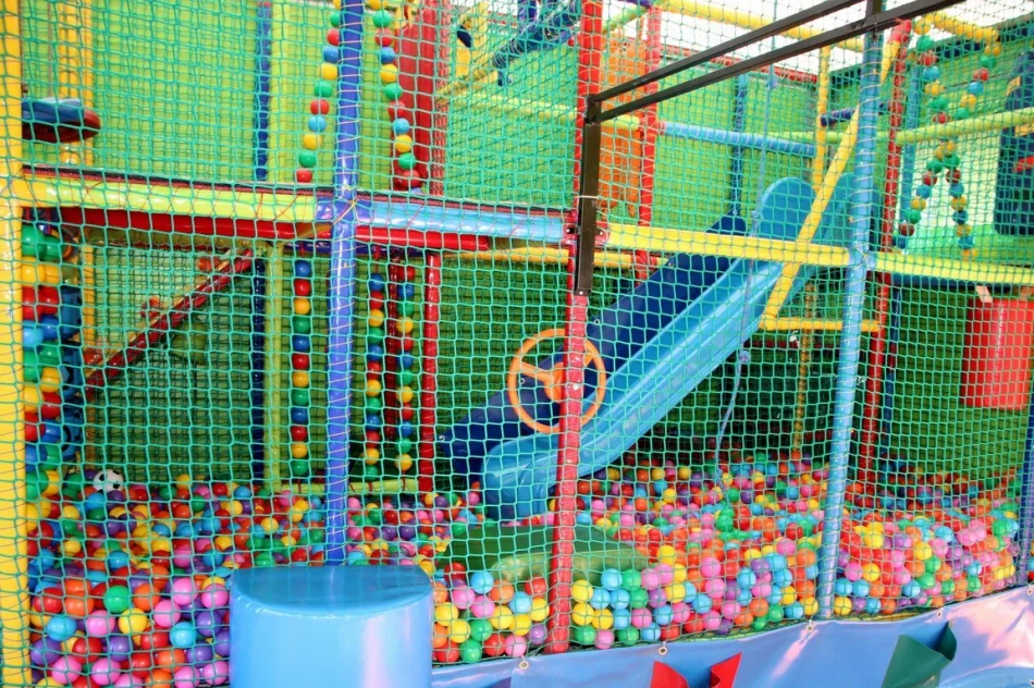 Piknik z okazji Dnia Matki i Dnia Dziecka w Wysokiem - zdjęcie 15