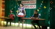 Dzień Mamy i Taty w Szkole Podstawowej w Kaninie - zdjęcie 4