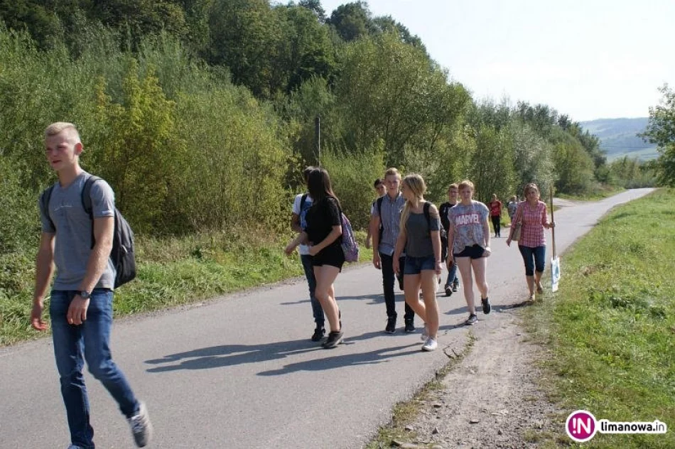 Jak co roku włączyli się w akcję Sprzątania Świata - zdjęcie 2