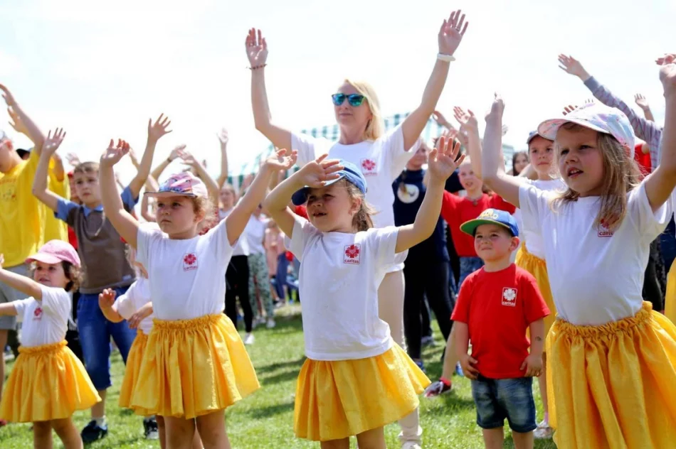 XIII Zjazd Szkolnych Kół Caritas z diecezji tarnowskiej w Pasierbcu - zdjęcie 5