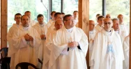 Prawie 2 tysiące szkolnych kół Caritas spotkało się w sanktuarium na Limanowszczyźnie - zdjęcie 5