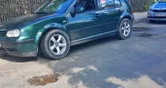 Nawierzchnia drogi doraźnie poprawiona. Wcześniej kierowca uszkodził samochód - zdjęcie 3