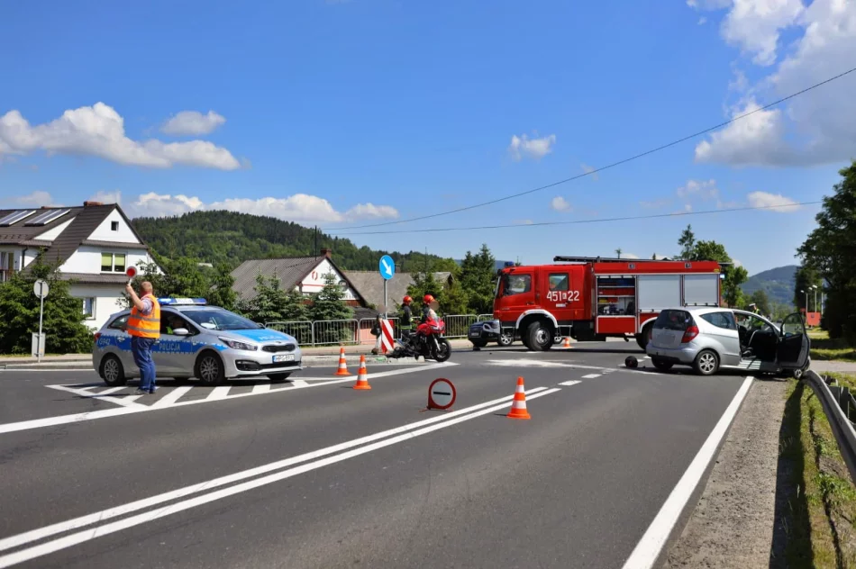 Zderzenie motocykla i samochodu osobowego na "krajówce" - zdjęcie 7