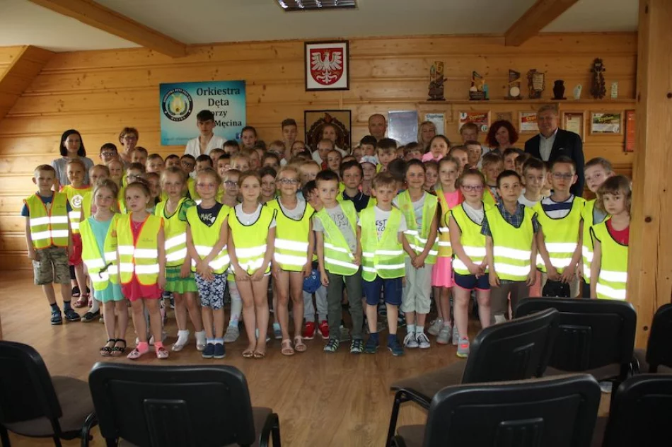 Mistrzowie karate czytali dzieciom - zdjęcie 9