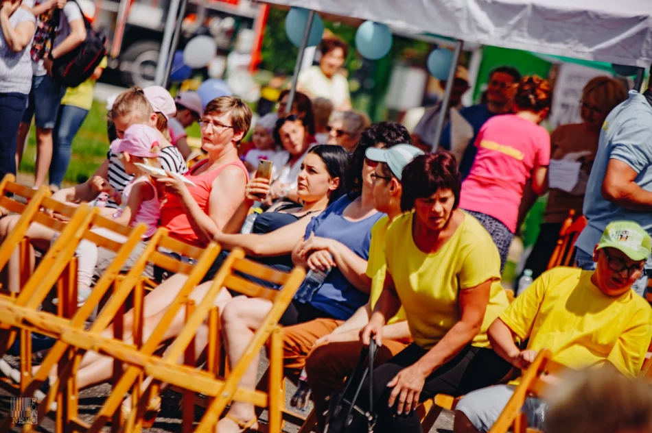 VI Piknik Integracyjny "Razem Raźniej” w Dobrej - zdjęcie 7