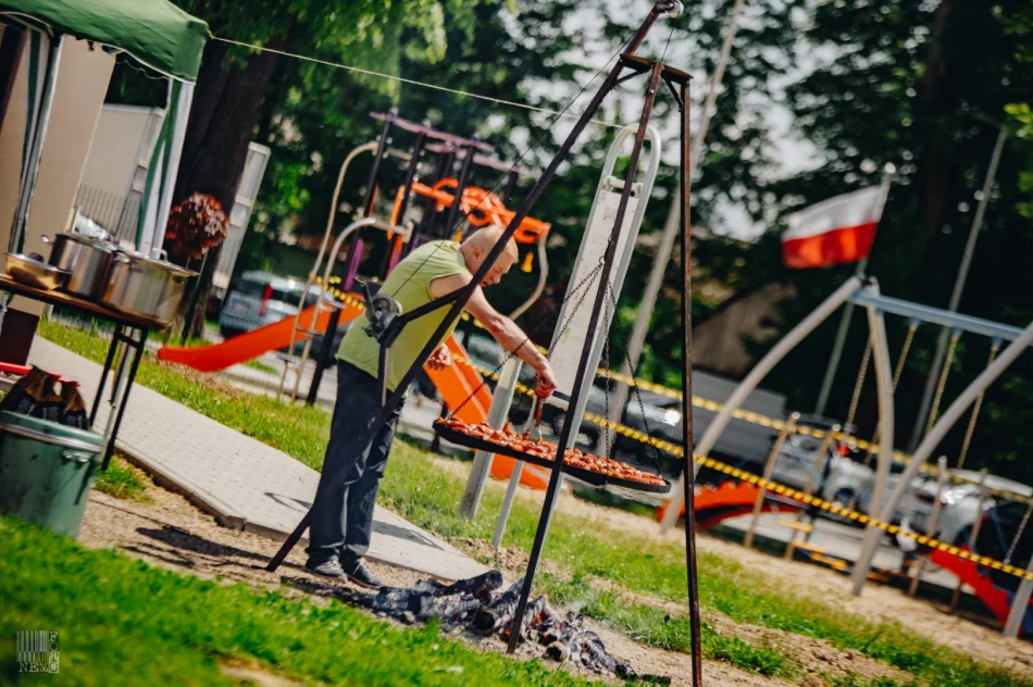 VI Piknik Integracyjny "Razem Raźniej” w Dobrej - zdjęcie 10