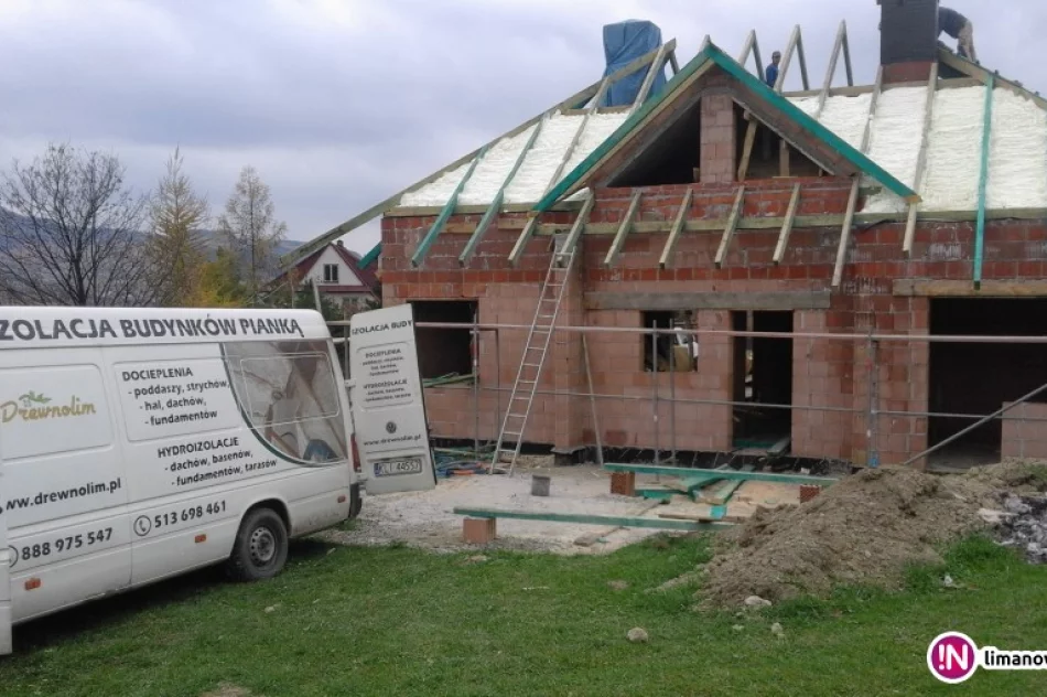 Cieplejszy dom zimą - docieplanie pianą poddaszy i skosów betonowych - zdjęcie 2