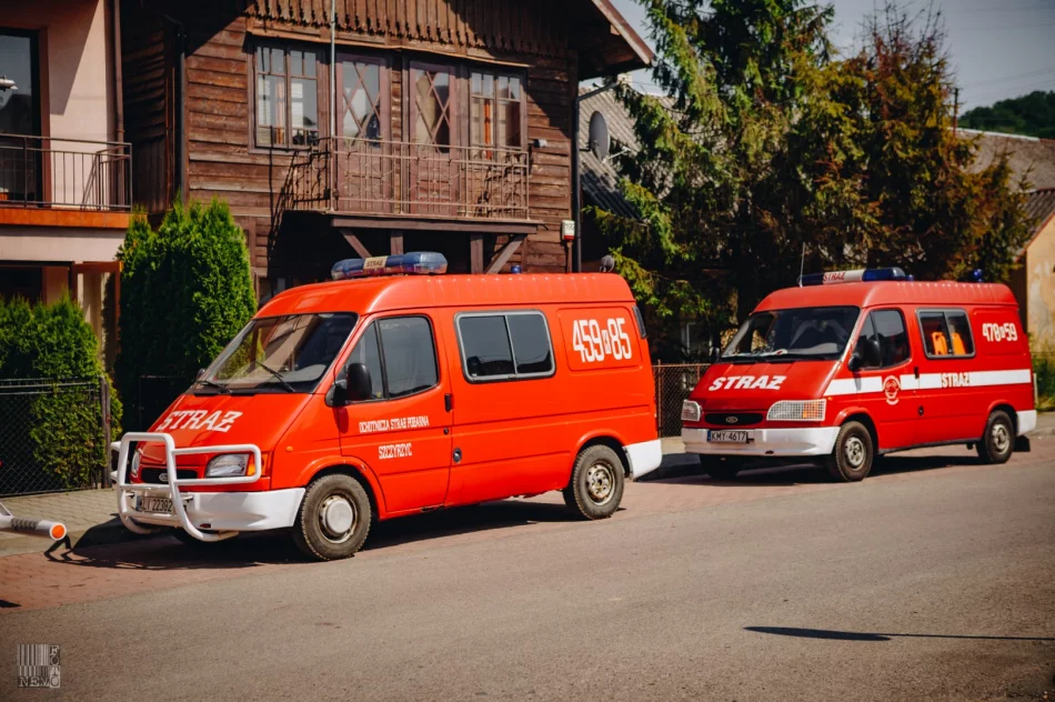 Nowy samochód na 85-lecie OSP Skrzydlna - zdjęcie 15