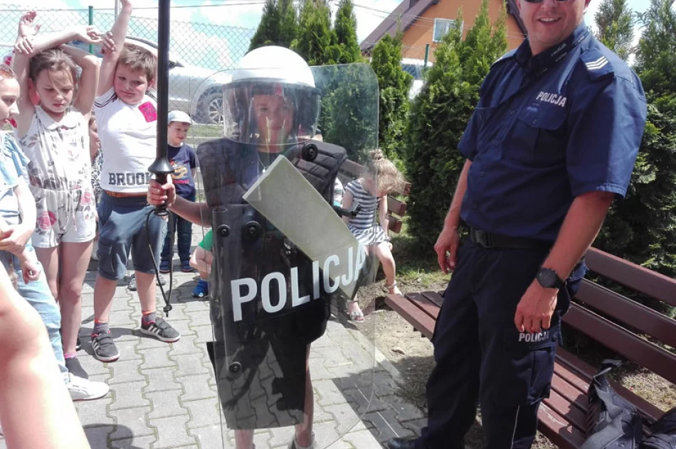 Dzień Dziecka w Szkole Podstawowej Nr 2 w Siekierczynie - zdjęcie 17