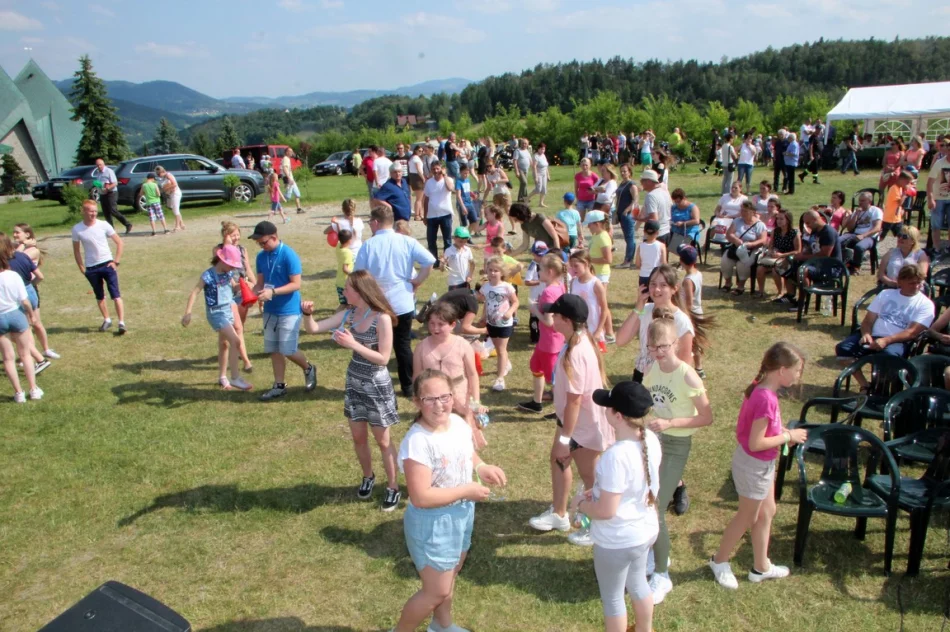 II Parafialny Festyn Rodzinny w Pasierbcu - zdjęcie 13