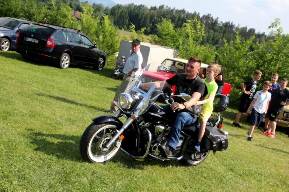 II Parafialny Festyn Rodzinny w Pasierbcu - zdjęcie 15