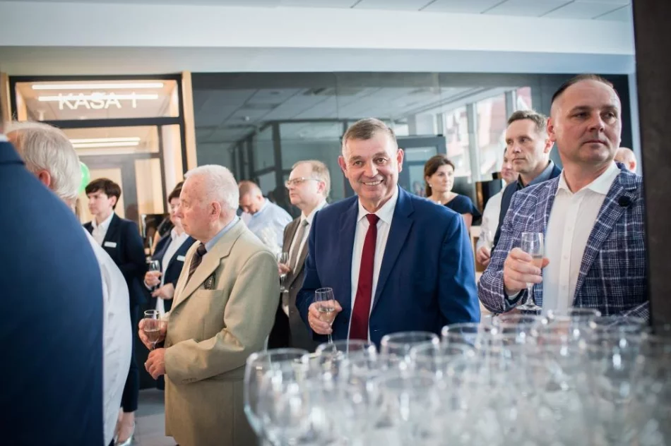 Uroczyste otwarcie nowej centrali banku - zdjęcie 7