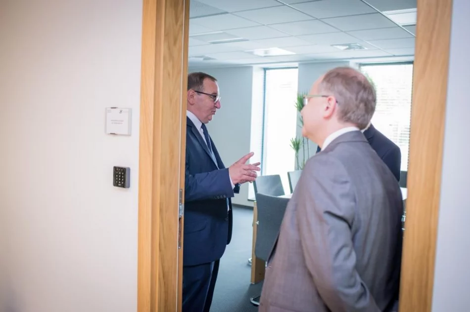 Uroczyste otwarcie nowej centrali banku - zdjęcie 13