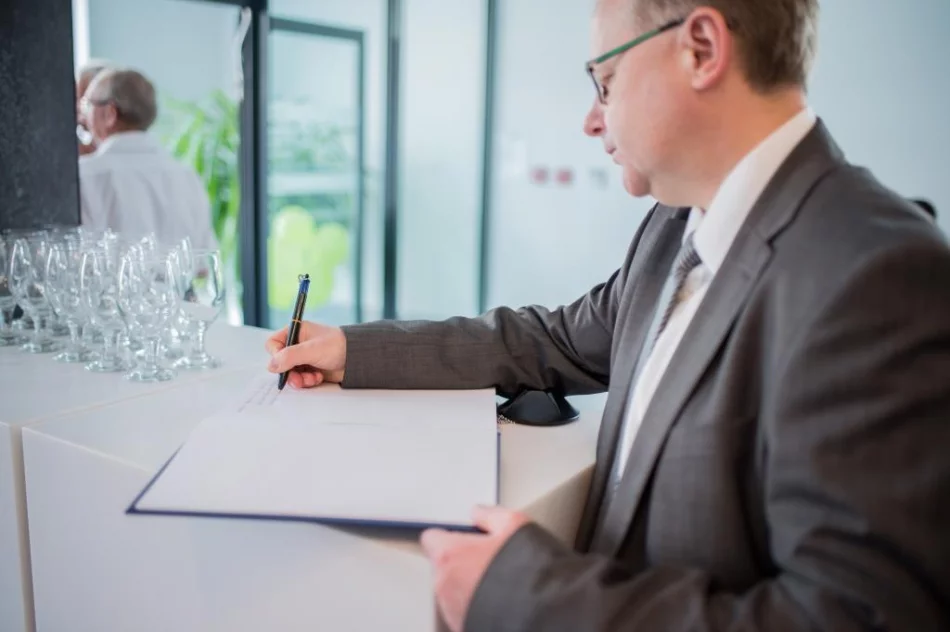 Uroczyste otwarcie nowej centrali banku - zdjęcie 15