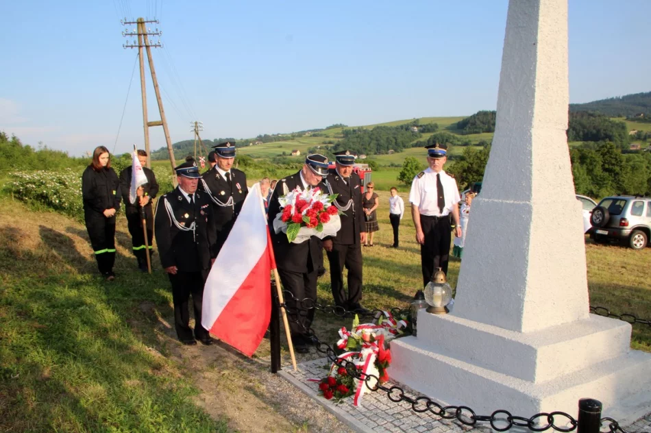 75. rocznica upamiętniająca Ofiary okupacji niemieckiej w Kłodnem - zdjęcie 13