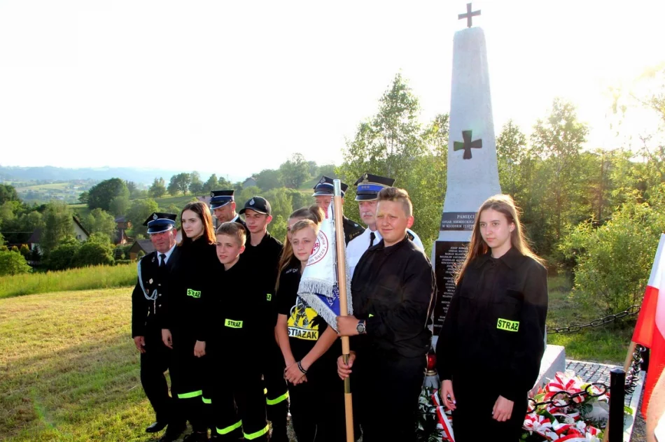 75. rocznica upamiętniająca Ofiary okupacji niemieckiej w Kłodnem - zdjęcie 15