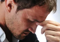 Zwykle nie wiemy, że kolega z pracy ma zaburzenia psychiczne - zdjęcie główne