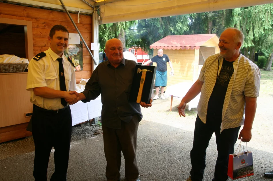  HISTORYCZNY POKAZ GASZENIA  POŻARU W DOLNYM KUBINIE NA SŁOWACJI - zdjęcie 6