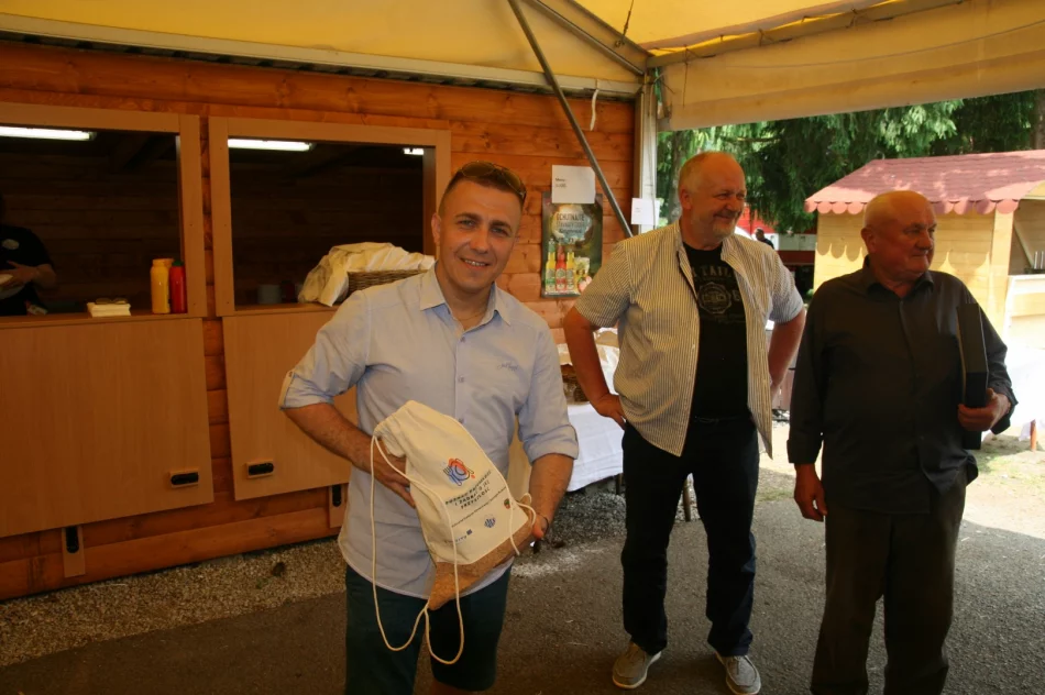  HISTORYCZNY POKAZ GASZENIA  POŻARU W DOLNYM KUBINIE NA SŁOWACJI - zdjęcie 8