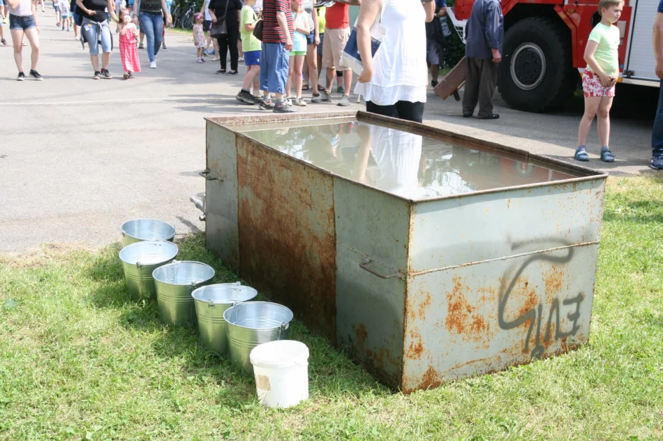  HISTORYCZNY POKAZ GASZENIA  POŻARU W DOLNYM KUBINIE NA SŁOWACJI - zdjęcie 16