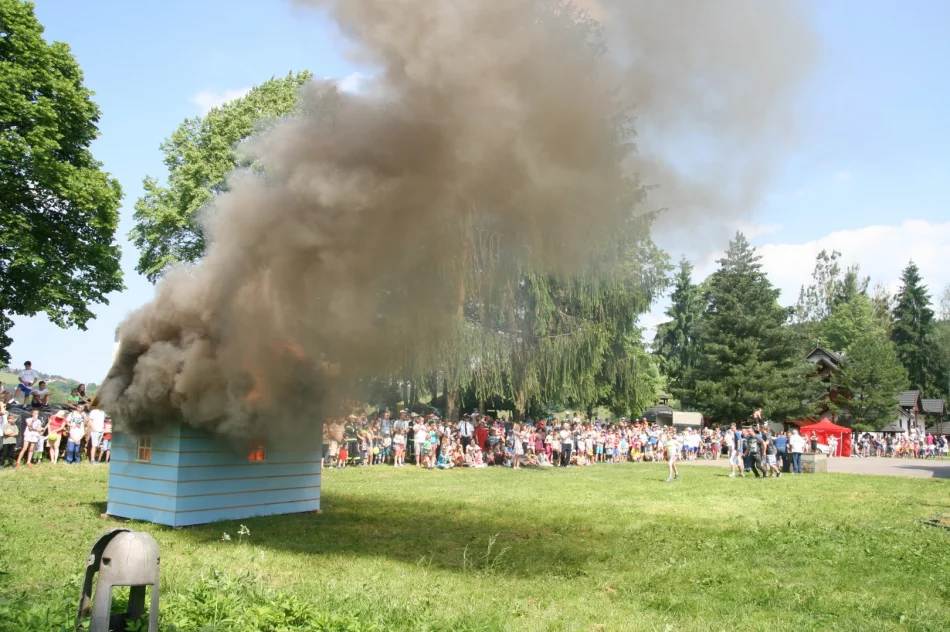  HISTORYCZNY POKAZ GASZENIA  POŻARU W DOLNYM KUBINIE NA SŁOWACJI - zdjęcie 18