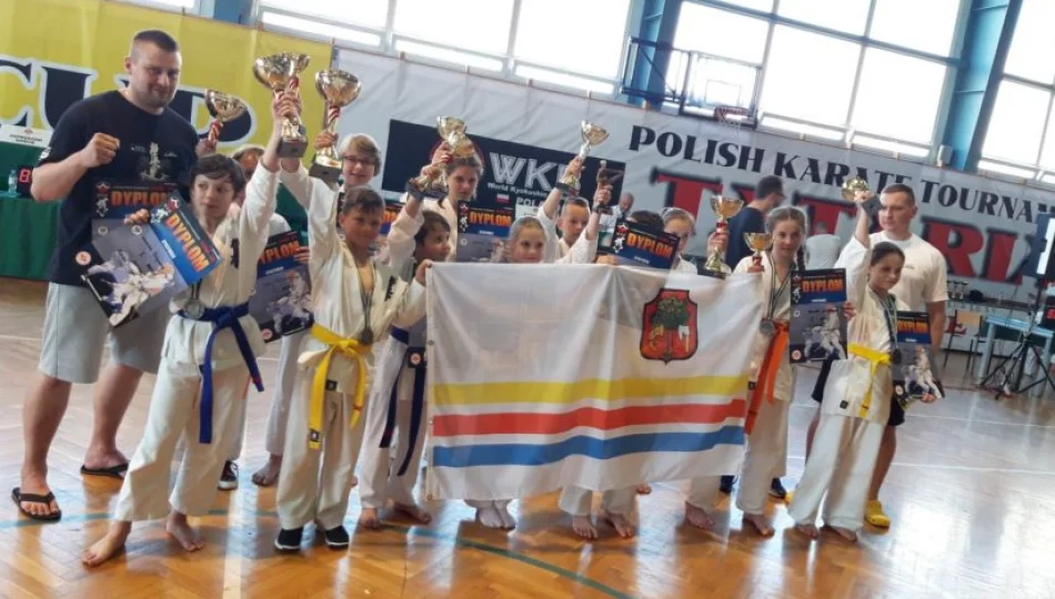 Dwanaście pucharów dla Goliński Team - zdjęcie 1