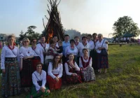 Zielone Świątki - gospodynie zadbały o zachowanie tradycji - zdjęcie główne