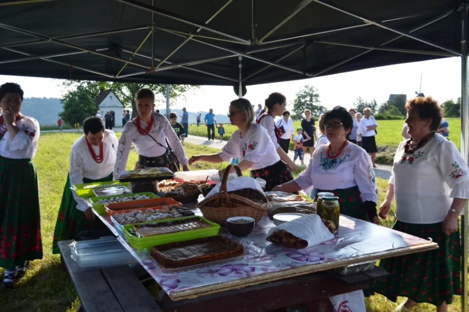 Zielone Świątki - gospodynie zadbały o zachowanie tradycji - zdjęcie 5