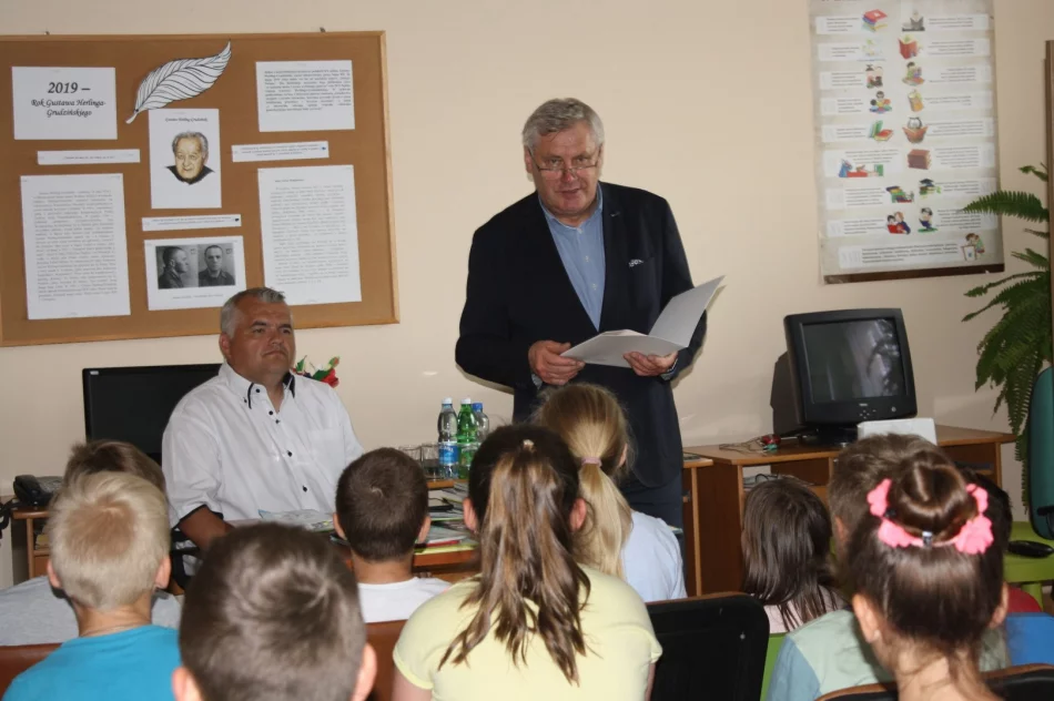 „Sportowcy czytają dzieciom” – zakończenie cyklu spotkań w gminnych bibliotekach - zdjęcie 2