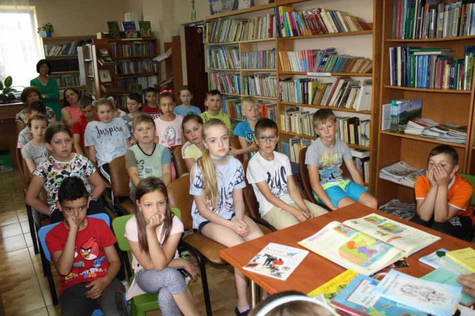 „Sportowcy czytają dzieciom” – zakończenie cyklu spotkań w gminnych bibliotekach - zdjęcie 4