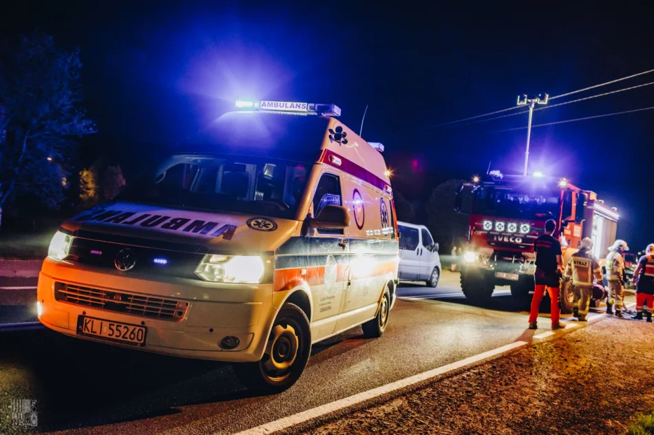 Sprawca kolizji trafił do szpitala - zdjęcie 16