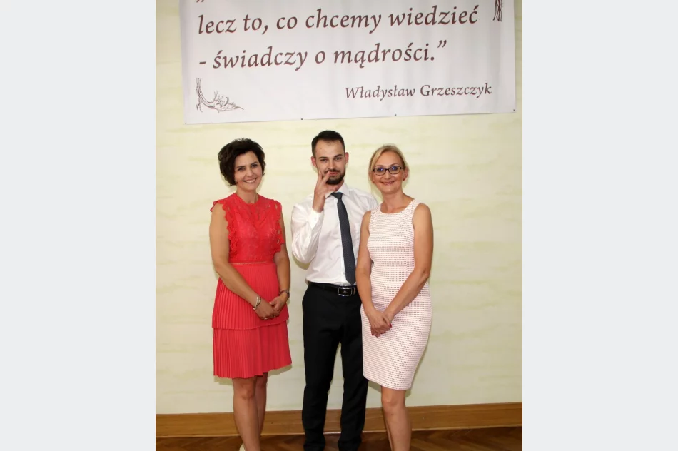 Nagrody dla uczniów i podziękowania dla nauczycieli - zdjęcie 11