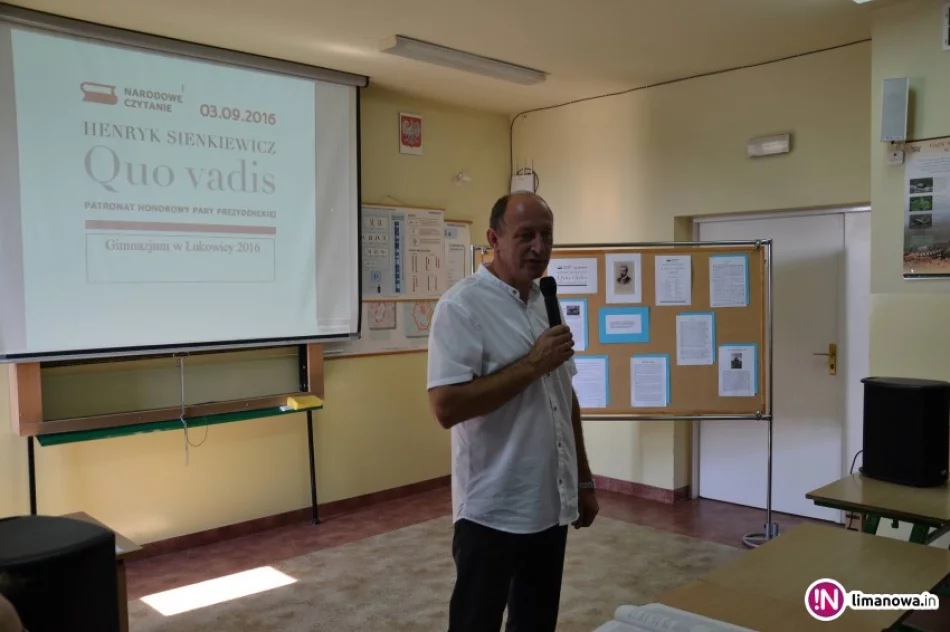 Narodowe czytanie w Łukowicy - zdjęcie 2