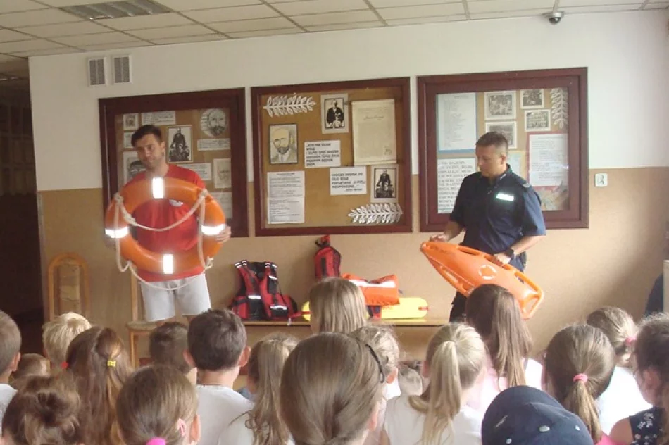 Rozmawiali z uczniami o bezpieczeństwie nad wodą - zdjęcie 2