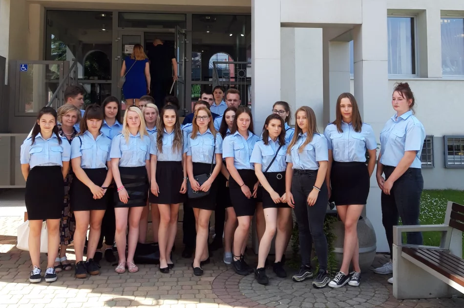 Uczniowie w Sądzie Rejonowym w Limanowej - zdjęcie 3