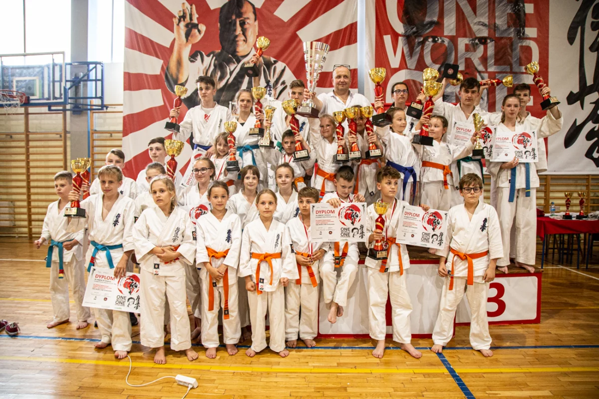 One World One Kyokushin już ósmy raz przyciągnął tłumy młodych karateków do Limanowej