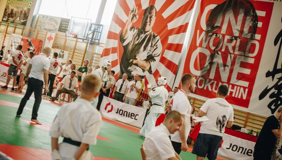 One World One Kyokushin już ósmy raz przyciągnął tłumy młodych karateków - zdjęcie 1