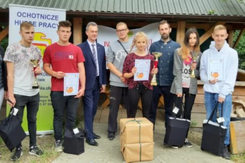 Wielkie gotowanie w plenerze, czyli IV Wojewódzki Konkurs Kulinarny Młodzieży OHP - zdjęcie 2